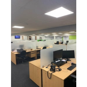 OFFICE GLASS DIVIDER SCREENS